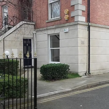 Luxury Ballsbridge Beside Rds Apartment