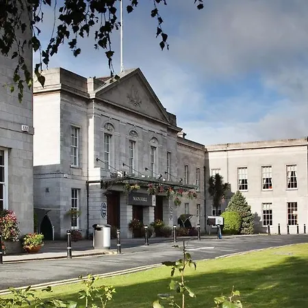 Luxury Ballsbridge Beside Rds Apartment